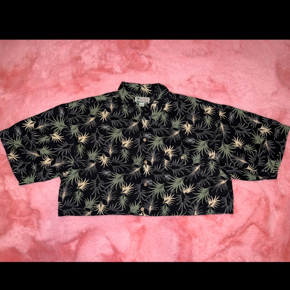 Monterey Club Hawaiian Croptop size XL